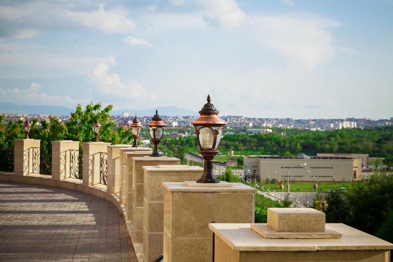 Kainar Hotel Shymkent Exterior foto